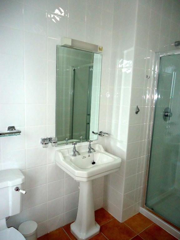 Hydro Hotel Lisdoonvarna Rum bild