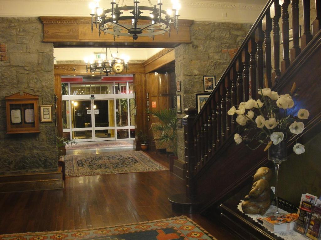 Hydro Hotel Lisdoonvarna Exteriör bild